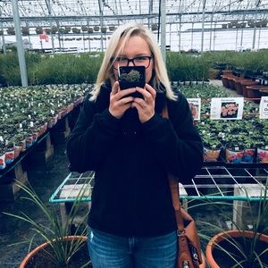 Meet your Posher, Savannah